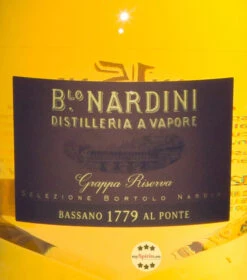 Nardini Grappa Selezione Riserva 15 Anni -Spirituosen Angebote Store nardini grappa selezione riserva 15 anni 07 liter gift box 4
